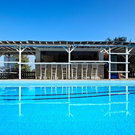 Hotel Ledra Marathókampos エクステリア 写真