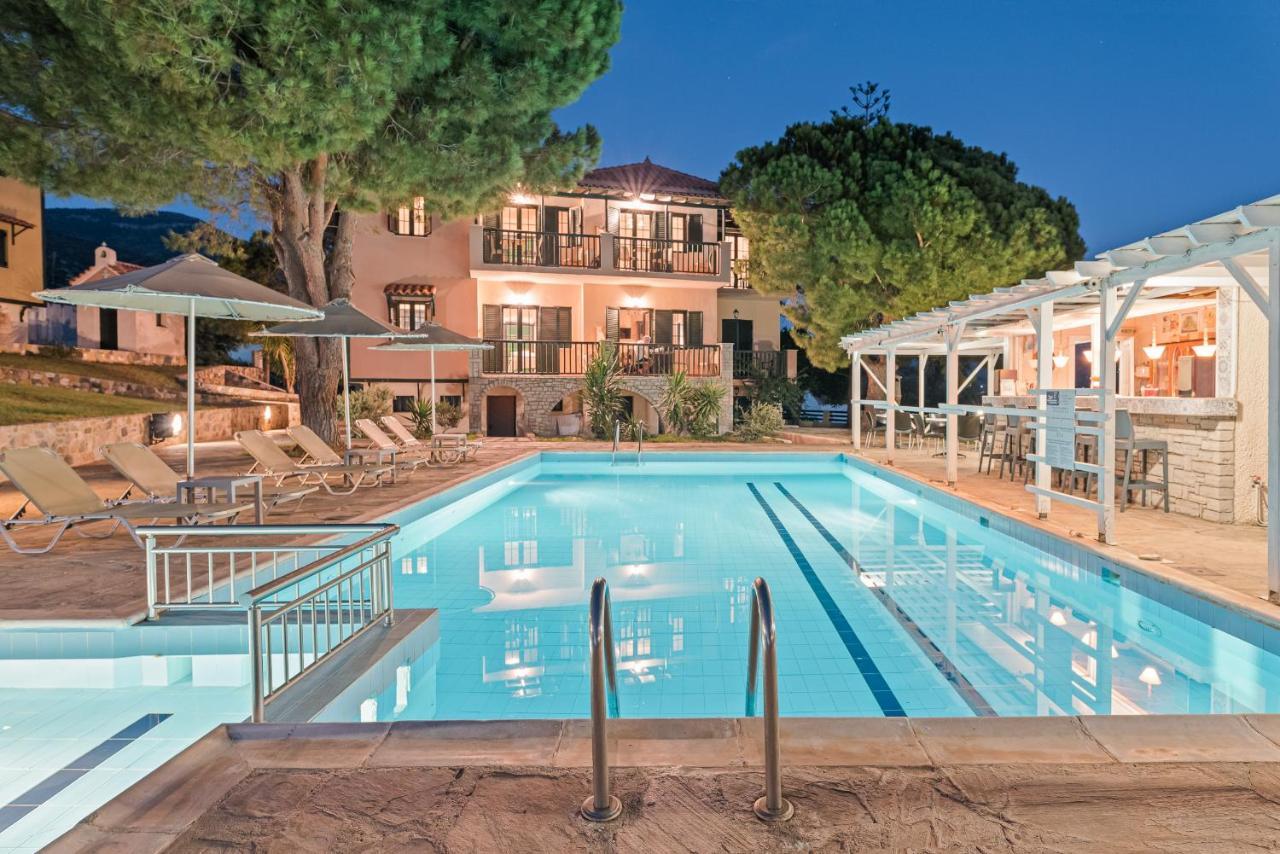 Hotel Ledra Marathókampos エクステリア 写真