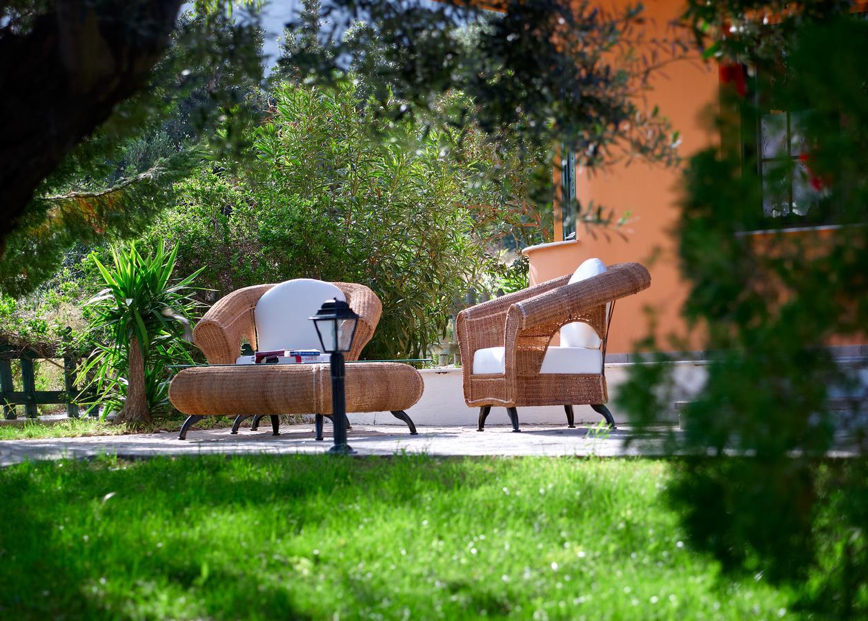 Hotel Ledra Marathókampos エクステリア 写真