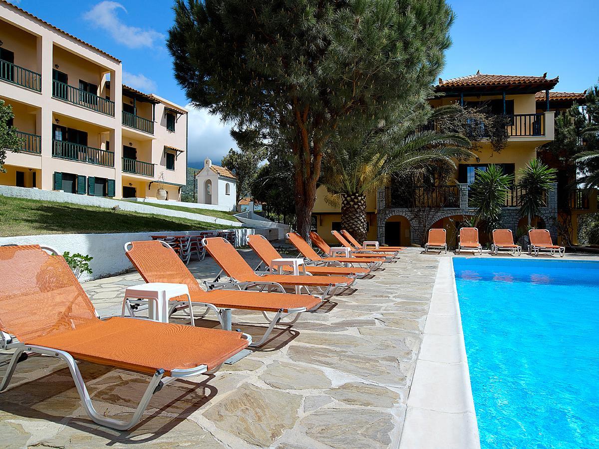 Hotel Ledra Marathókampos エクステリア 写真
